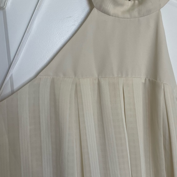 BCBG Generation Cream Halter Pleated Swing Mini Dress with Satin Collar, sz S - Picture 3 of 10